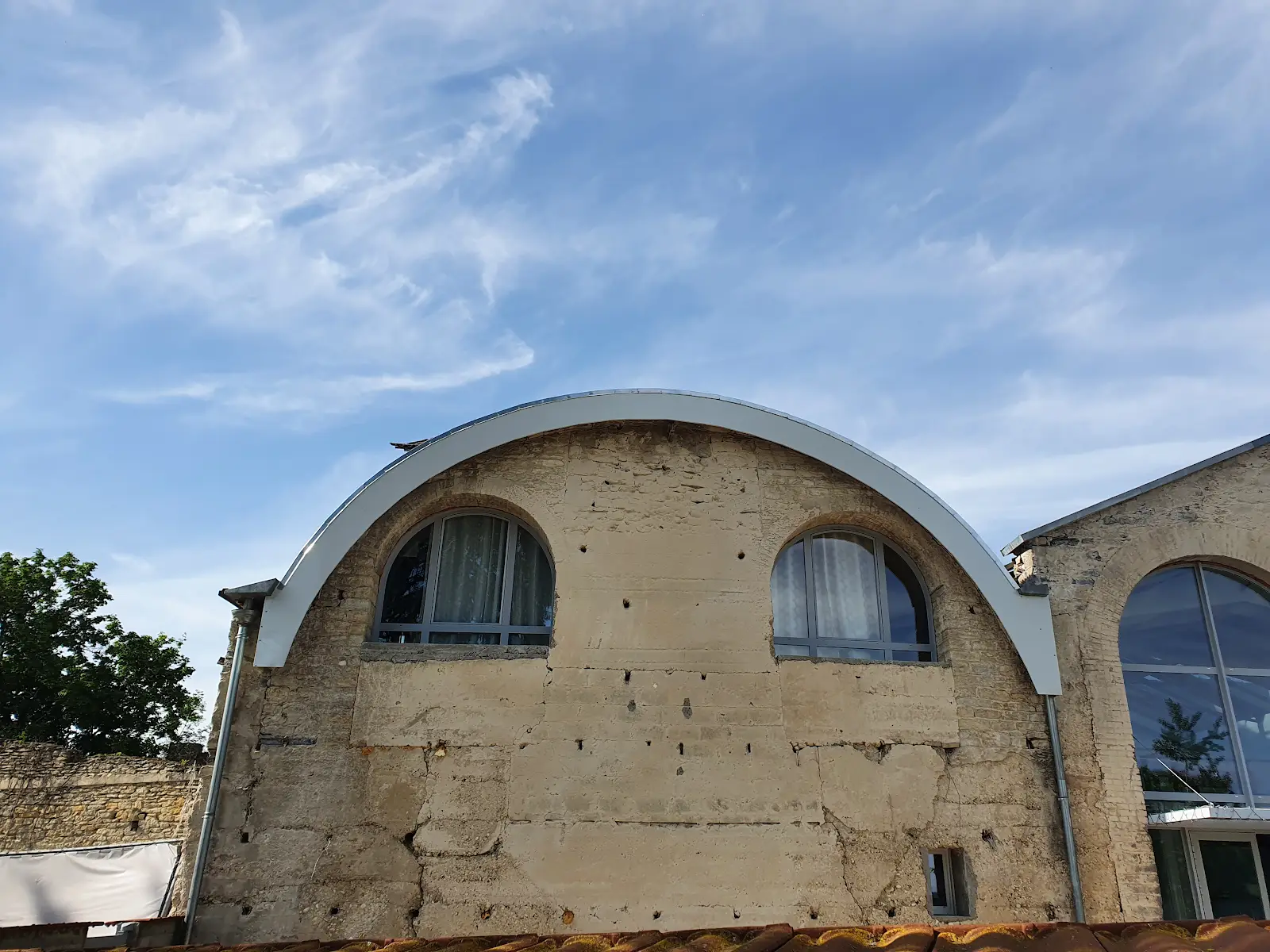 habillage des bandeaux arrondi en aluminum gris sourie