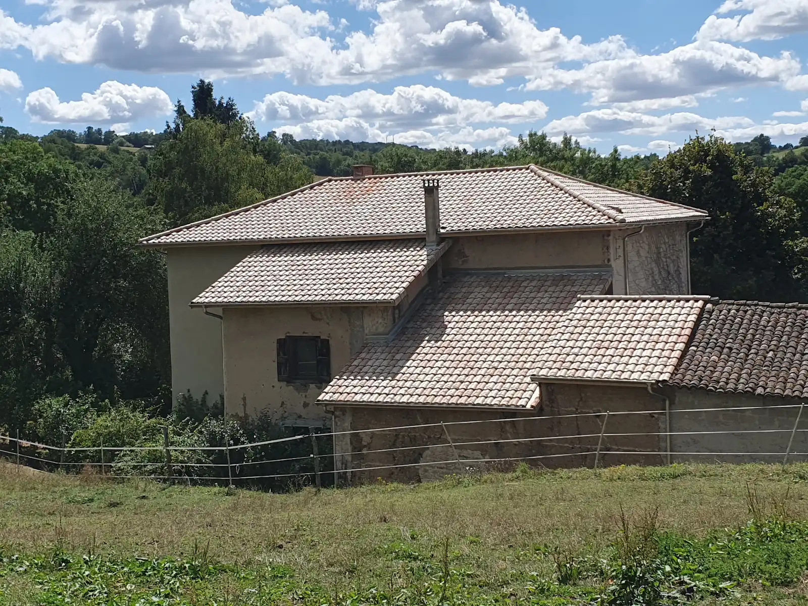 renovation charpente couverture zinguerie